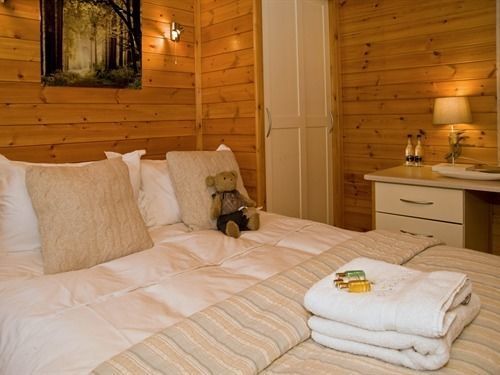 Cleveley Mere Luxury Waterside Lodges Scorton  外观 照片