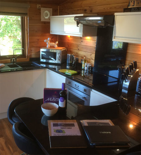 Cleveley Mere Luxury Waterside Lodges Scorton  外观 照片